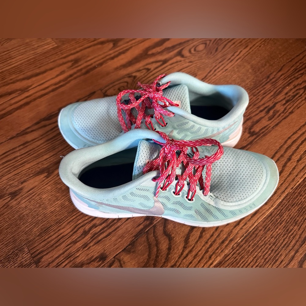 Nike 5.0 free runs